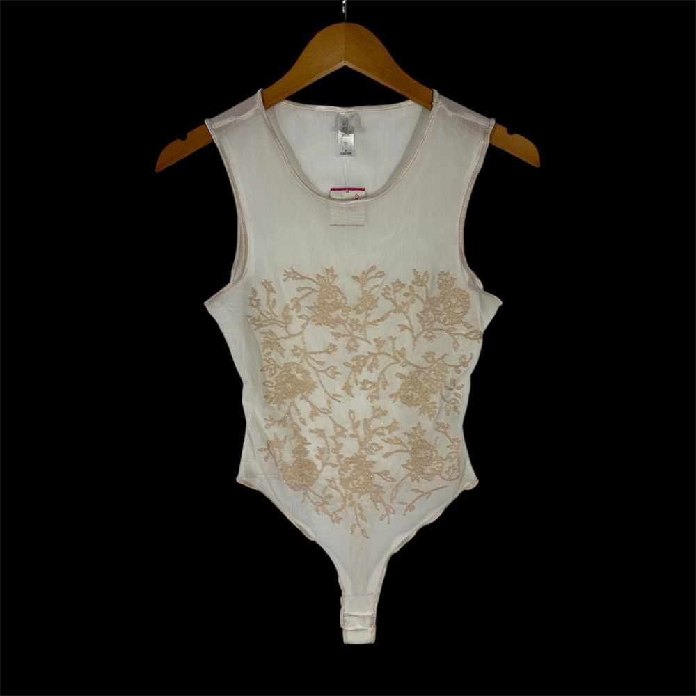Victoria's‎ Secret Women's Lingerie Mesh Bodysuit Small Cream Floral Teddy NEW